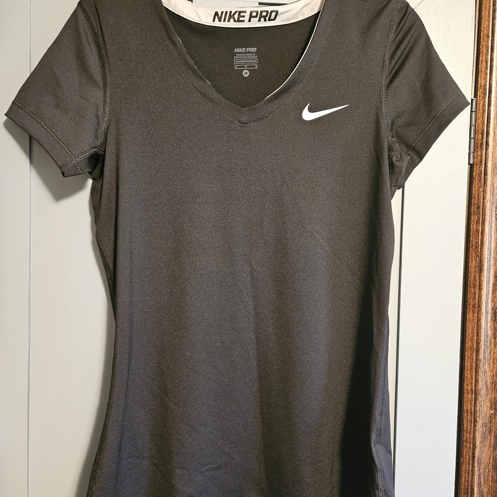 Nike Pro Women's Black Top